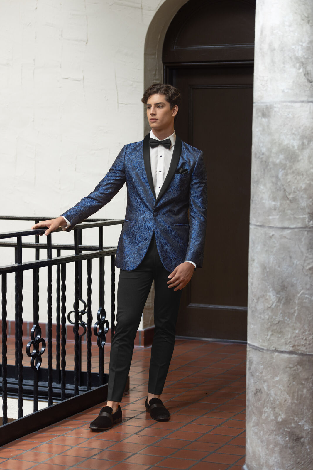 132 Cobalt Aries Paisley Tuxedo